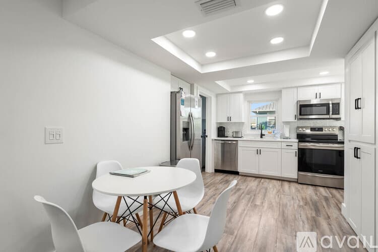 St. Pete Beach House: 113 4th Ave