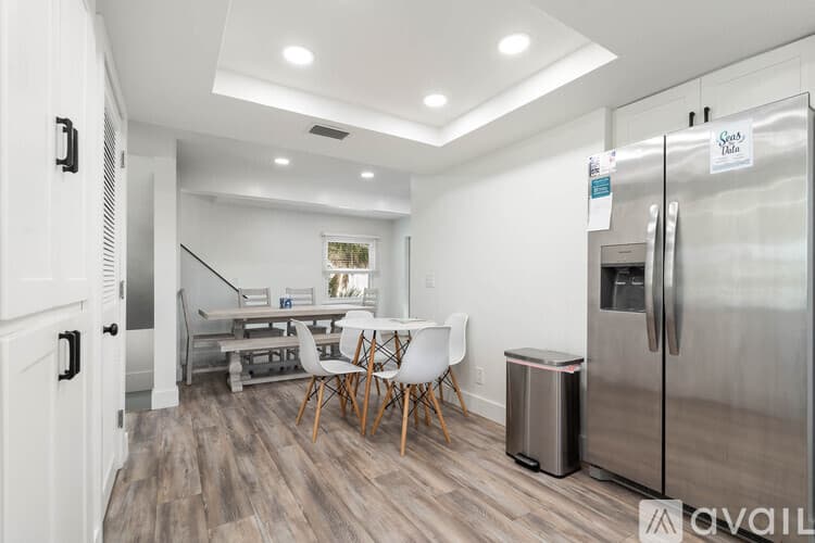 St. Pete Beach House: 113 4th Ave