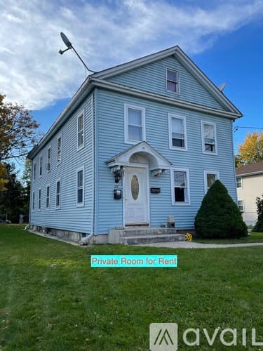 New Britain Apartment: 237 Rocky Hill Avenue