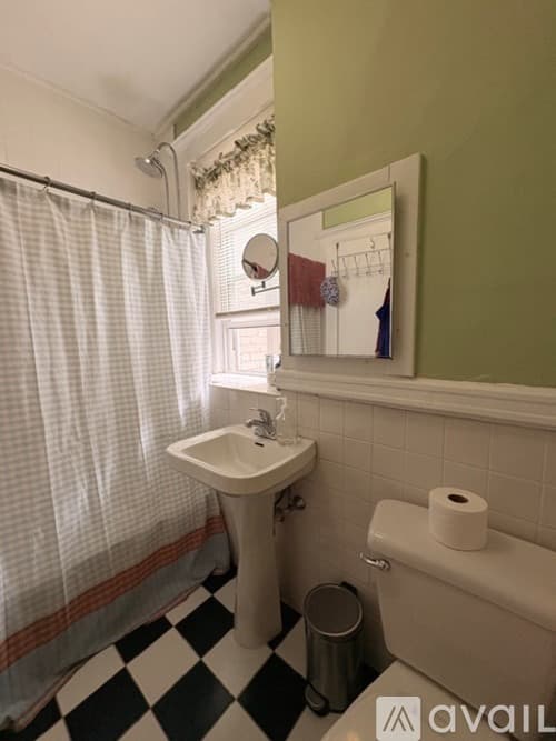 Boston Apartment: 131 Park Dr