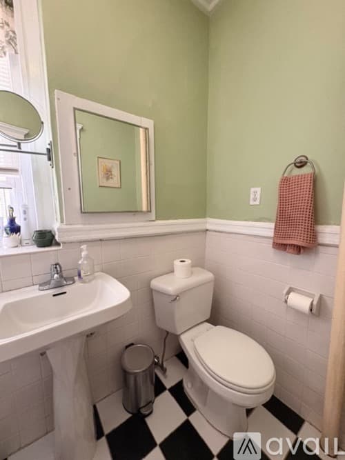 Boston Apartment: 131 Park Dr