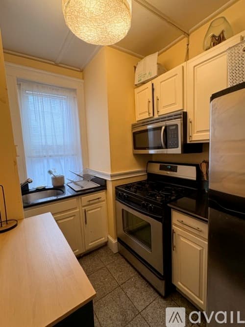 Boston Apartment: 131 Park Dr