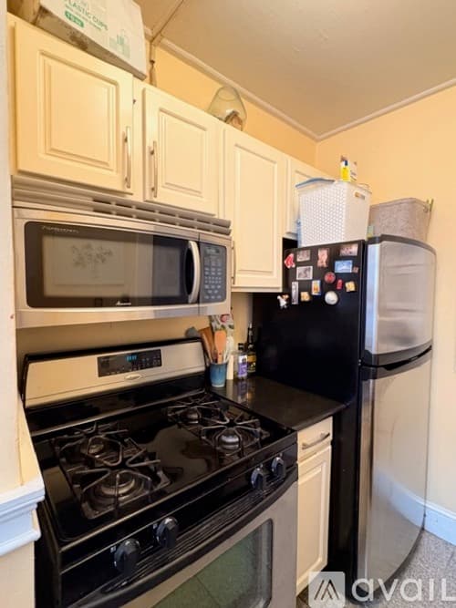 Boston Apartment: 131 Park Dr