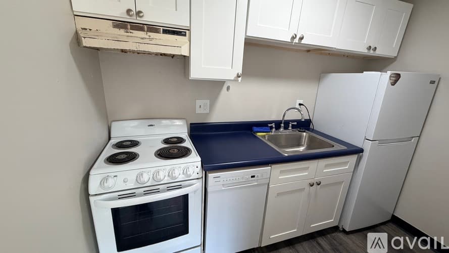 Pittsburgh Apartment: 5735 Kentucky Ave