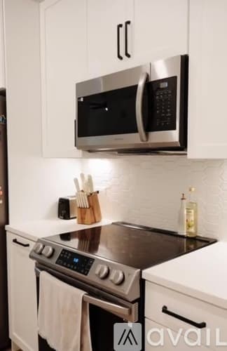 Tampa Apartment: 5451 Bay Center Dr