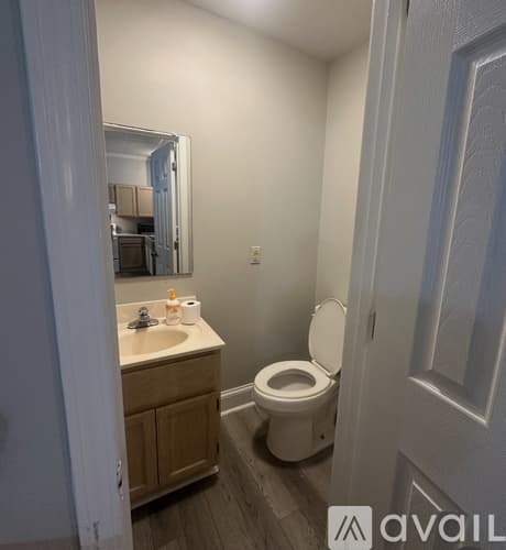 Greenville Apartment: 507 Evans St