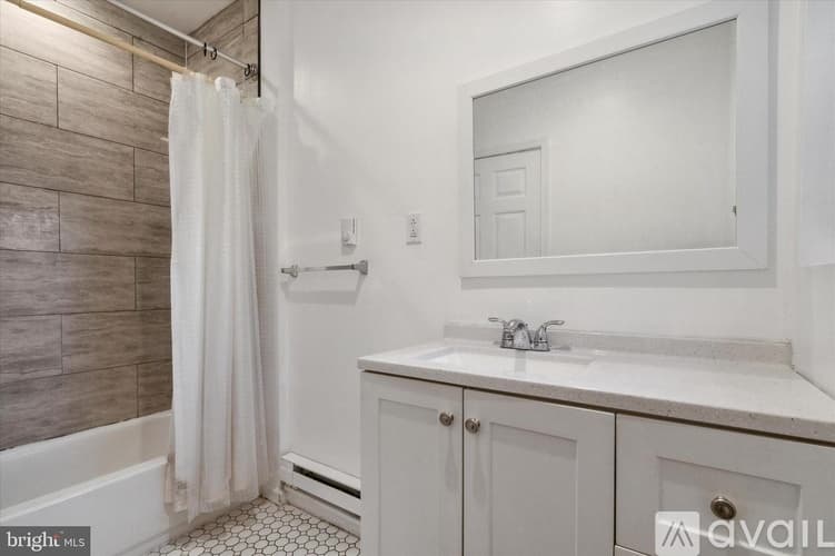 Philadelphia Apartment: 1866 N Uber St