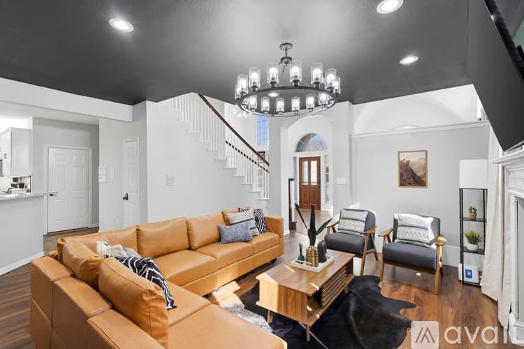 Haltom City House: 5717 Christy Ln