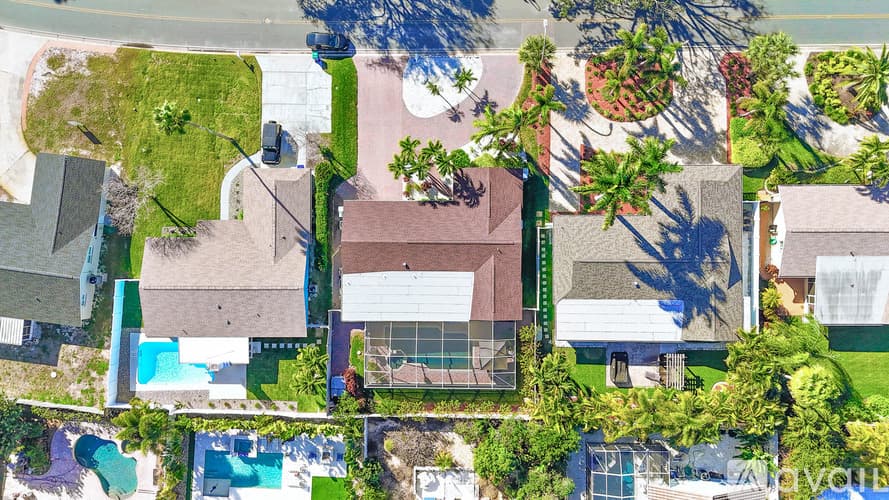 St. Pete Beach House: 3003 W Vina Del Mar Blvd