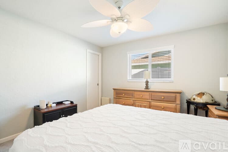 St. Pete Beach House: 3003 W Vina Del Mar Blvd