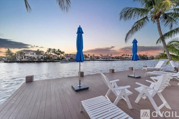 Hillsboro Beach Townhome: 1223 Hillsboro Mile