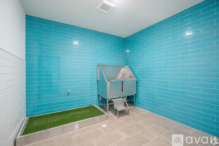 Mankato Apartment: 1247 Range St