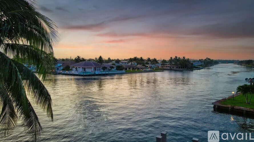 Hillsboro Beach Townhome: 1223 Hillsboro Mile