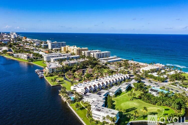 Hillsboro Beach Townhome: 1223 Hillsboro Mile