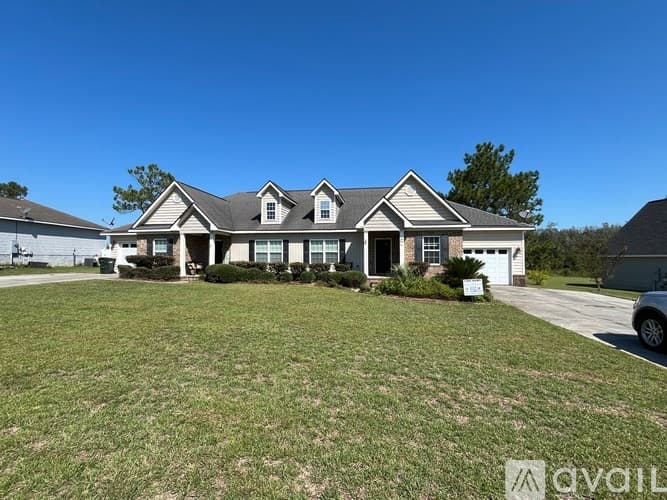 Statesboro House: 119 Bull Bay Dr