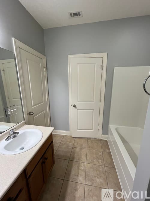 Statesboro House: 119 Bull Bay Dr
