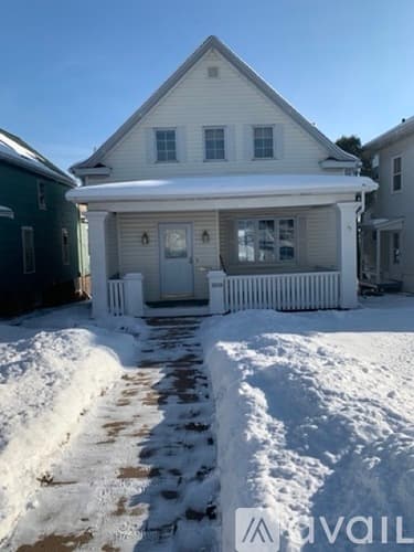 Duluth House: 1818 East 7th Street