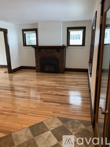 Duluth House: 1818 East 7th Street