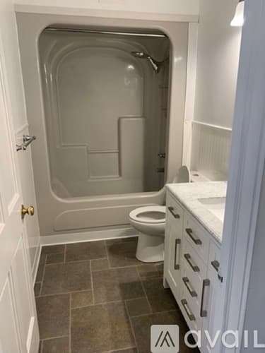 Duluth House: 1818 East 7th Street