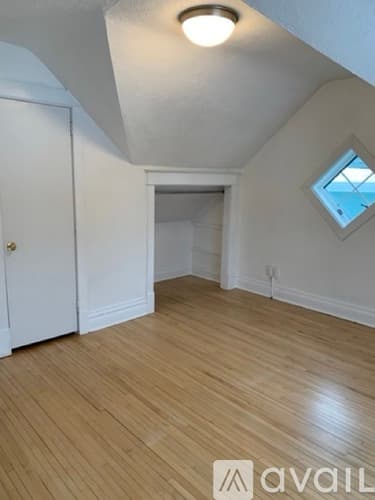 Duluth House: 1818 East 7th Street
