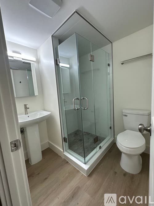 Venice Condo: 401 Airport Avenue East
