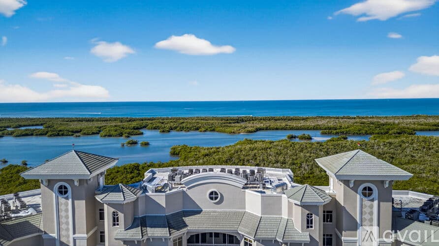 Naples Condo: 1001 Arbor Lake Dr