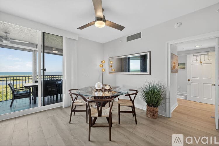 Naples Condo: 1001 Arbor Lake Dr