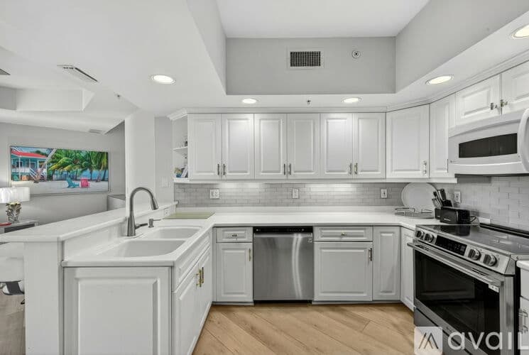 Naples Condo: 1001 Arbor Lake Dr