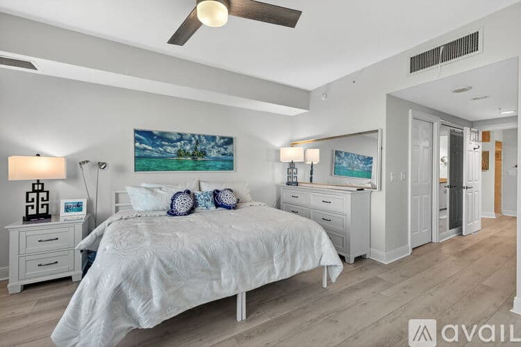 Naples Condo: 1001 Arbor Lake Dr