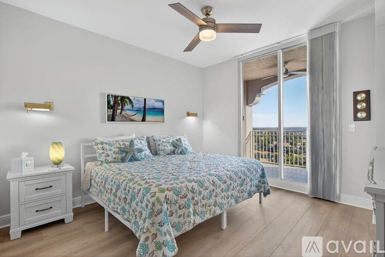 Naples Condo: 1001 Arbor Lake Dr