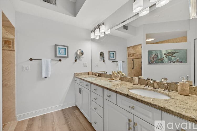 Naples Condo: 1001 Arbor Lake Dr