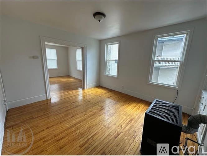 Worcester Apartment: 42 Lewis St