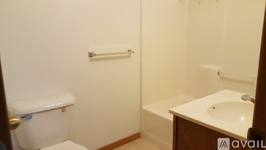 Ortonville Apartment: 611 Lake Avenue