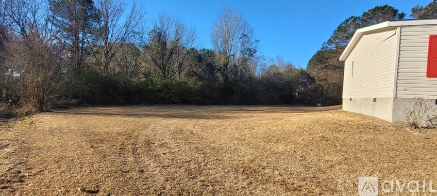 Kathleen House: 120 Linda Sue Ln