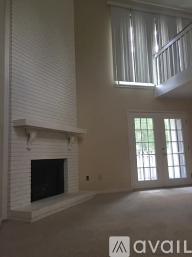 Statesboro House: 214 Westbrooke Dr