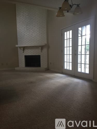 Statesboro House: 214 Westbrooke Dr