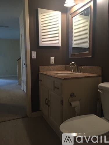 Statesboro House: 214 Westbrooke Dr