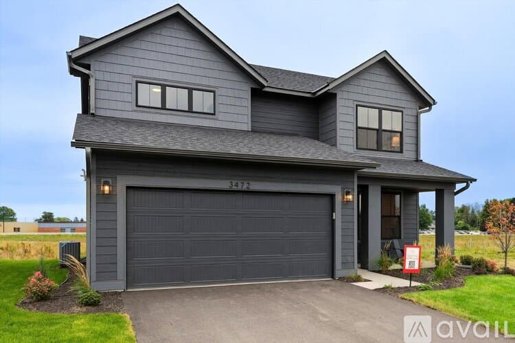 Lake Elmo House: 3472 Knightsbridge Trl N