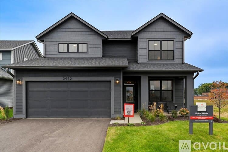 Lake Elmo House: 3472 Knightsbridge Trl N