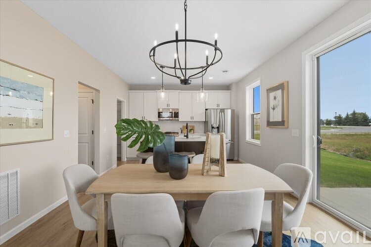 Lake Elmo House: 3472 Knightsbridge Trl N