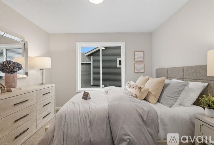 Lake Elmo House: 3472 Knightsbridge Trl N