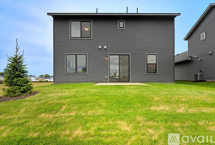Lake Elmo House: 3472 Knightsbridge Trl N
