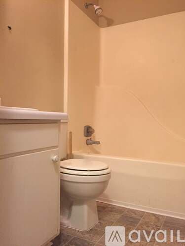 Statesboro House: 212 Henderson St