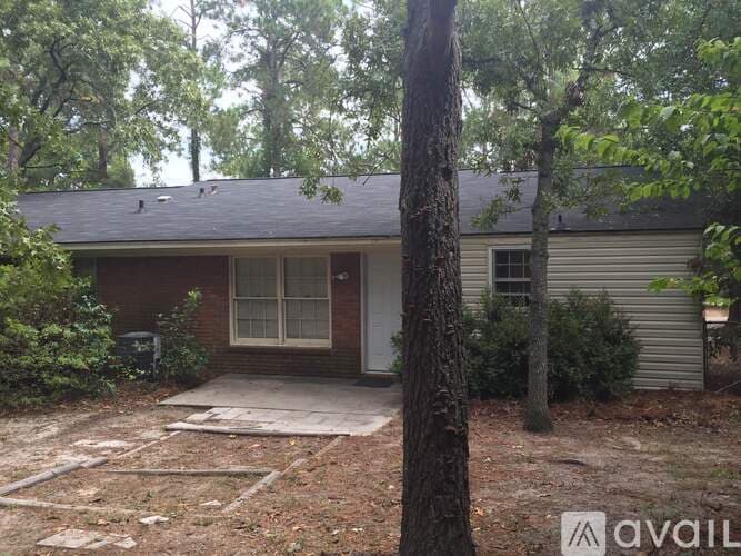 Statesboro House: 212 Henderson St