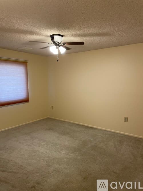 Sun City House: 17622 N Jasmine Dr
