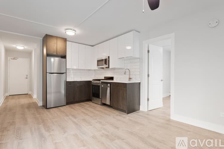 Chicago Apartment: 5858 N Sheridan Rd