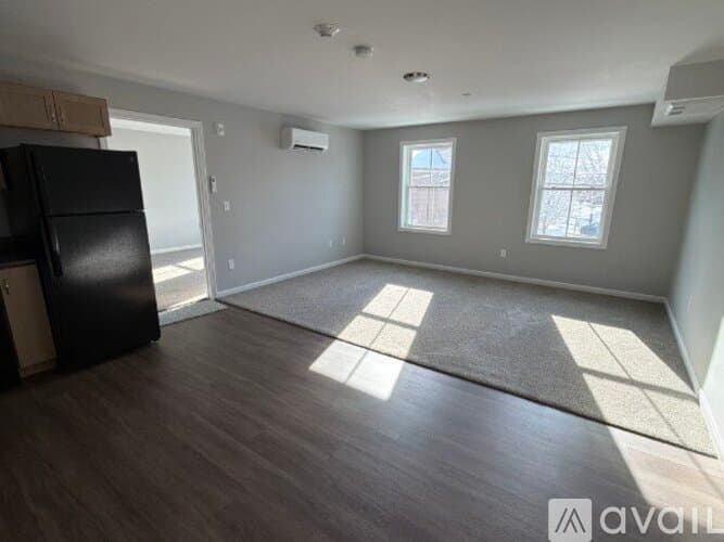 Lowell Apartment: 505 Market Street