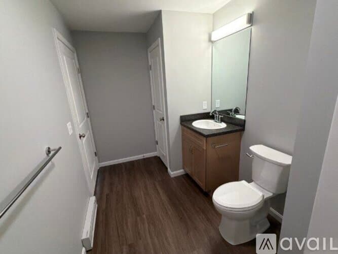 Lowell Apartment: 505 Market Street