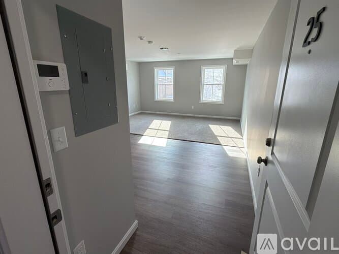 Lowell Apartment: 505 Market Street
