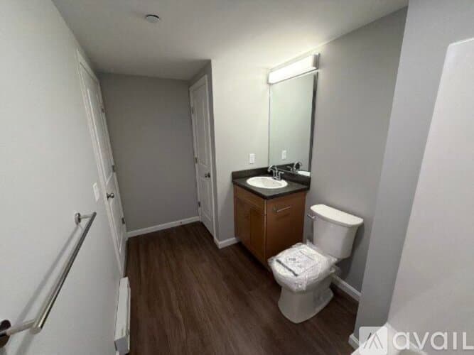 Lowell Apartment: 505 Market Street